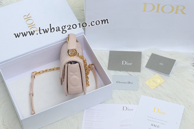 Dior专柜2024新款迪奥高仿原单小牛皮Cannage藤格纹珍珠包斜挎包 djfk1663
